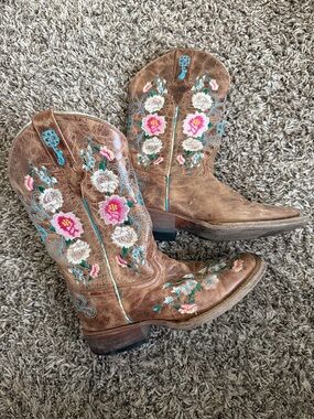 Brown Embroidered Floral Cowboy Boots with Pink Lining